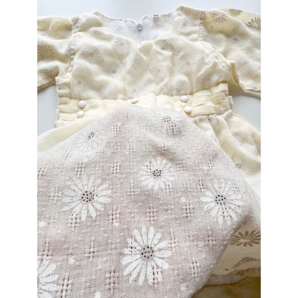 Vintage Girl's Pale Yellow Floral Cotton Gauze Peasant Dress, Size 20/3-4Y - Picture 7 of 11